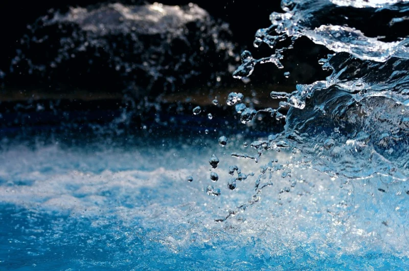 eau
